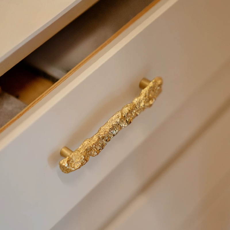 Латунные и алюминиевые фурниту – обзор и цена Unique Furniture Hardware